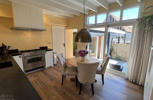 Ouddorp House | 2-person luxury holiday apartment in Ouddorp