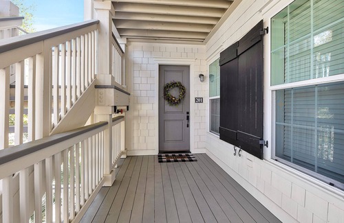 Epworth Acres Condo | 2 Pools! 3BR, 2.5BA, Stunning Complex