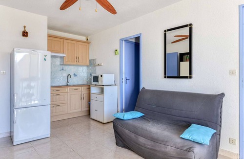 Saint-Pierre-la-Mer Apartment | 2-Room Cabin Apt, 6 Sleeps, Sea Proximity, WiFi, Parking, Saint Pierre La Mer