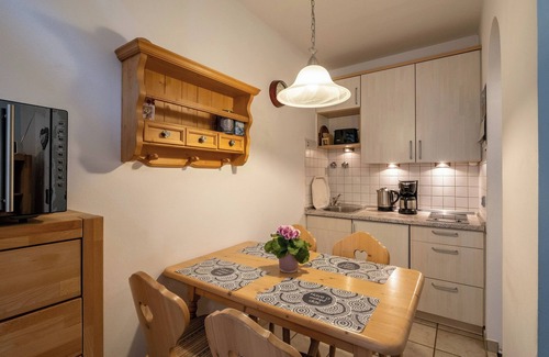 Oberaudorf Apartment | 2 room apartment ,balcony with beautiful view/12