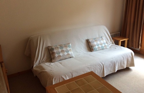 Montalbert Apartment | 2-room apartment + south-facing balcony