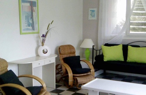 Binic Villa | 2 steps from beaches 2 bedrooms, double living, full south terrace