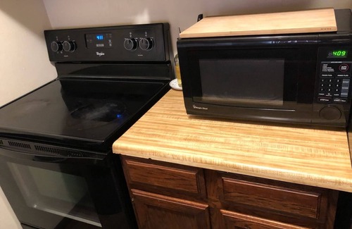 Page House | 2 Story 2 Bedroom Townhome Suite