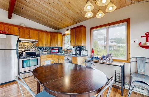Neahkahnie Beach House | 2-story dog-friendly home with deck, gas grill, woodstove & ocean views