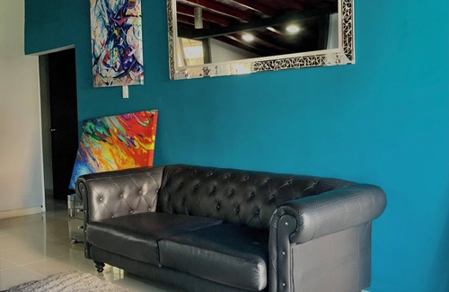 La Florida Apartment | #2 Suite Icon @ Lleras Park 201