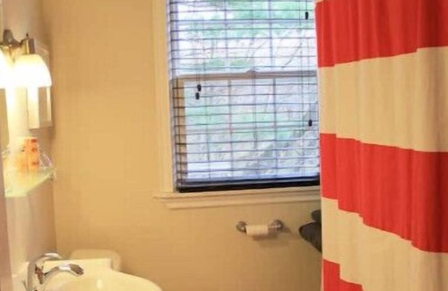 Fredericton Apartment | 2 Unit Duplex (2+2br)