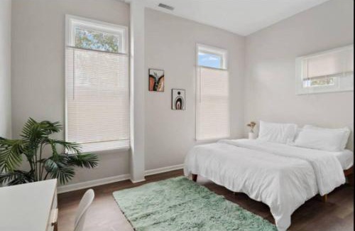 Herron Morton House | 2 Units Combined - Historic 5BR - 2 Living - 2 Kitchens