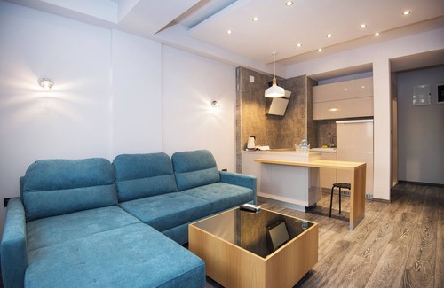 Centar Hotel | 2 Units | Relax in the Heart of Skopje with Free Breakfast Near Macedonia Square