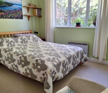 Old Cleeve Bed & Breakfast | 2 White Horse Cottages