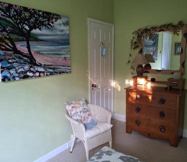 Old Cleeve Bed & Breakfast | 2 White Horse Cottages