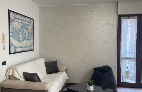 Luino Apartment | 2-zimmer-wohnung mit 2 Balkonen in Ruhiger und Zentraler Lage