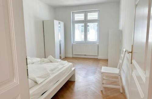 Dobling Apartment | 2 Zimmer Wohnung mit Balkon 19