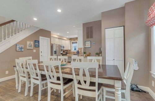 Ocean Grove House | 20 Grover's Ocean, spacious 5 bedroom home with central AC, 1 block to beach!