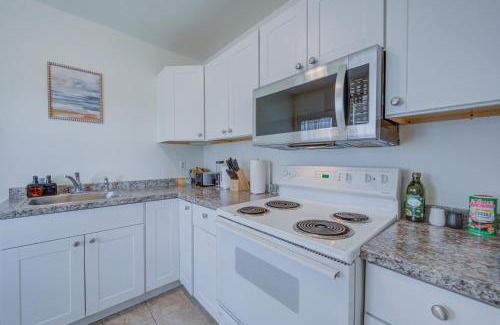 Highlands - Perkins Apartment | 20 Minute Walk to Tiger Stadium - Near Downtown