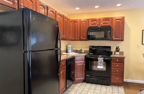 Francestown House | 20% Sale April/May NH Condo Unit 2B