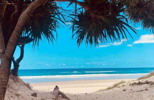 New Brighton House | 20 Steps - Beachfront Home - Stunning & Stylish - North of Byron