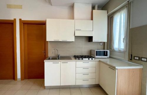 Igea Marina Apartment | 20 Trilocale fronte mare Evangelisti Casa