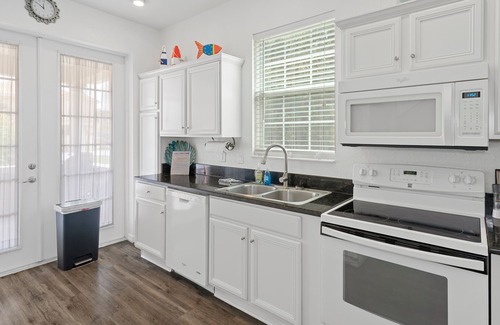 Homosassa Villa | 20 yrds to water! BBQ, Scalloping And Manatee Watching, Families welcome!