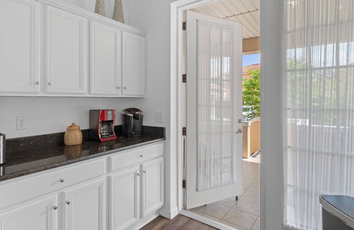 Homosassa Villa | 20 yrds to water! BBQ, Scalloping And Manatee Watching, Families welcome!