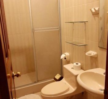 Iquitos Apartment | 201 RV APARTMENTS IQUITOS-APARTAMENTO SEGUNDO PISO CON BALCON A PISCINA