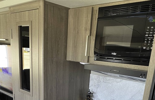 Riverton House | 2021 Grand Design 34' Trailer