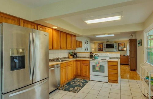 New Buffalo House | (2026 OPEN!) NEW BUFFALO HOME WITH PRIVATE HEATED POOL!