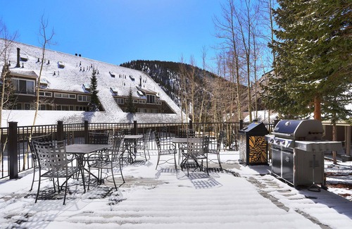 Keystone Condo | 2054 The Pines 5 Bedroom Condo by RedAwning