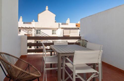 Estepona Apartment | 2060-Newly furnished 2 bedrooms apt with golf