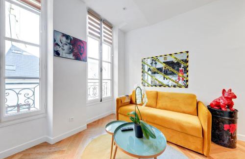 Saint-Gervais Apartment | 208 Suite Guerlain - Superb apartment in Paris