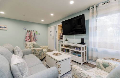 Hilton Head Villa | 21 Forest Gardens: Walk to Beach, 2 Beds, Free Bikes