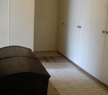 Kauniainen Apartment | 21 minutes from Helsinki city - smaller room