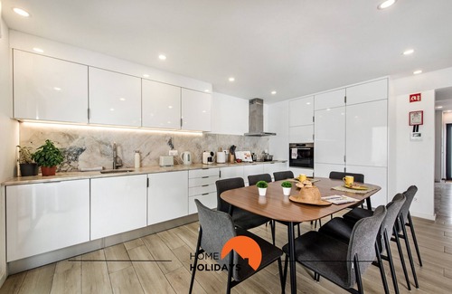 Calicos Ski Chalet | #211 Cerro da Lagoa by Home Holidays