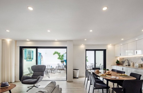 Calicos Ski Chalet | #211 Cerro da Lagoa by Home Holidays