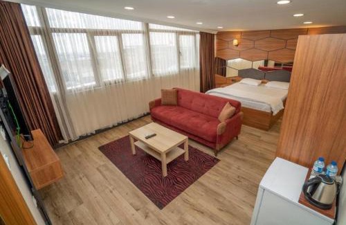 Pendik Hotel | 216 Hill Suites