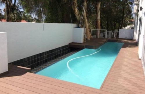 Sandown House | 222 Epic Luxury Apartment