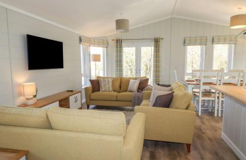 Dobwalls House | 23 Meadow Retreat