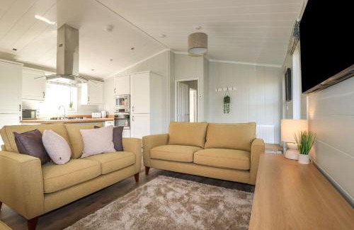 Dobwalls House | 23 Meadow Retreat