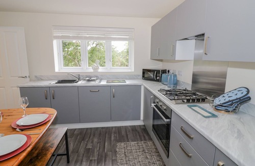 Coventry Cottage | 23 Moat House Close