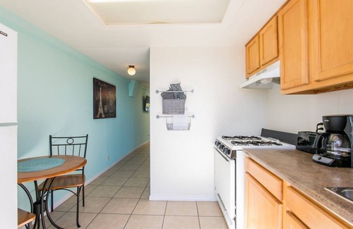 Bankers Hill House | 2330/a