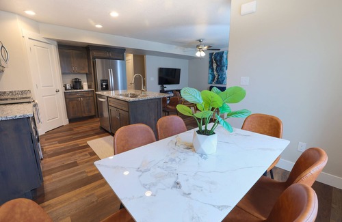 Garden City House | 234 - Bear Lake Escapes. Gorgeous & in the ideal location!