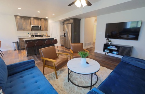 Garden City House | 234 - Bear Lake Escapes. Gorgeous & in the ideal location!