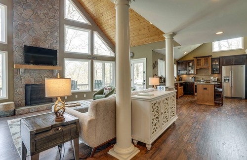 Chestnut Springs House | 234 m² House ∙ 4 bedrooms ∙ 10 guests