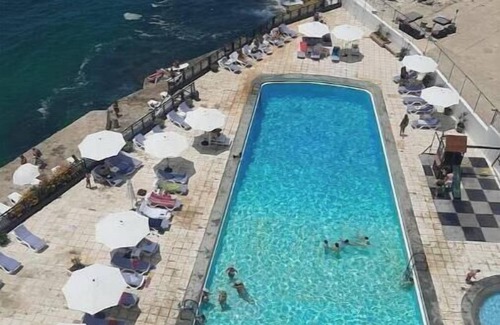 Tabarja Condo | 24/7 electricity Seaview studio with beach access