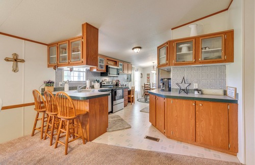 Washington County House | 24 Mi to Morrison Springs County Park: Cozy Home