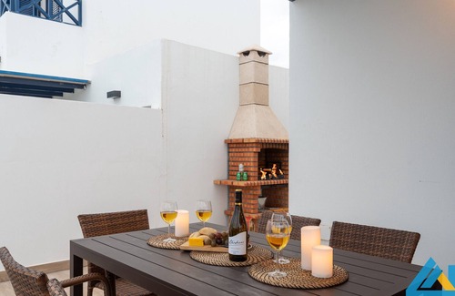 Yaiza Villa | 240 - Casa Serena (LH240)