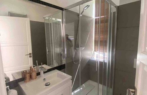 Quartier de la Place-Vendome Apartment | 245 m2 apartment in a 1930s Art Deco building-Appartement St Honoré-Vendôme