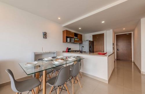 Marbella Apartment | 24th floor ocean view 2BR