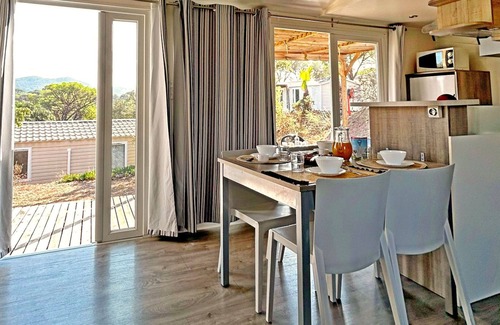 Le Muy House | 25 km des plages | Top Mobil-home 4p | Camping 5*