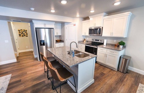 Garden City House | 255 - Bear Lake Escapes. Newly built with fun accent walls!