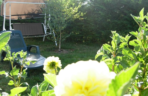 Saint-Jacques-d'Ambur Ski Chalet | 25km VULCANIA Clermont - 500m equipped beach (lake 450 hectares)